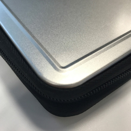 SET A OUTILS 25 PIECES 'ROSS'